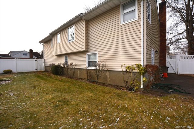 96 New York Avenue, West Hempstead, NY 11552