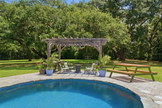 2145 SUN VALLEY LANE, Deland, FL 32720