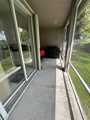 8090 S Aragon Blvd 3, Sunrise, FL 33322