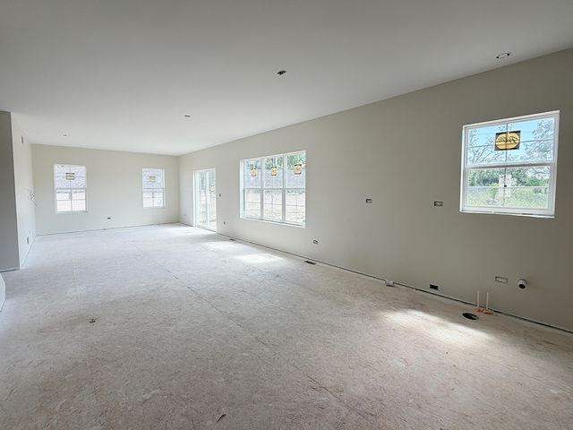 11725 Ryann Road, Huntley, IL 60142