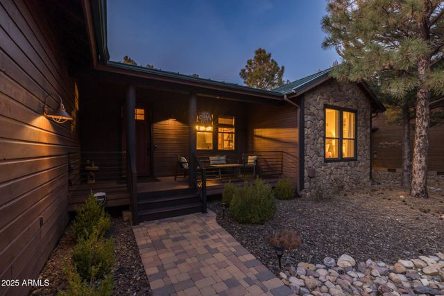4240 W SUGAR PINE Loop, Show Low, AZ 85901