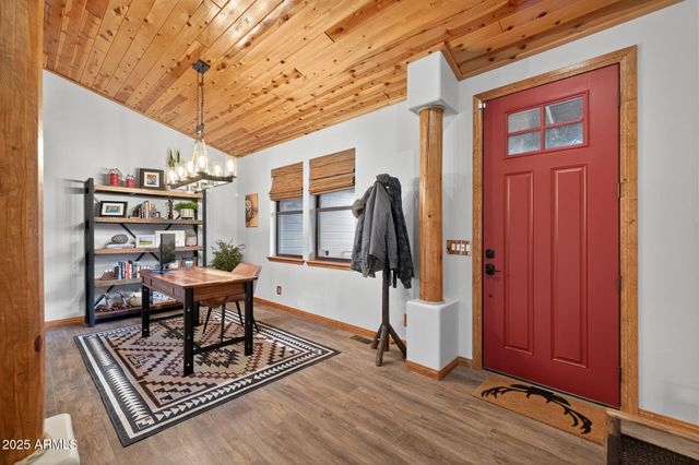 4240 W SUGAR PINE Loop, Show Low, AZ 85901