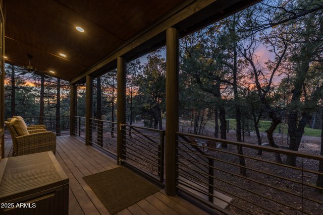 4240 W SUGAR PINE Loop, Show Low, AZ 85901