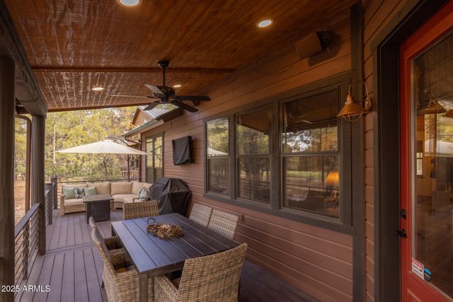 4240 W SUGAR PINE Loop, Show Low, AZ 85901