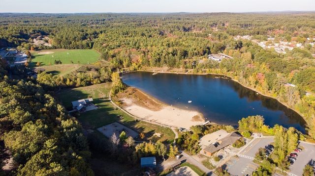 11 Walnut St, Acton, MA 01720