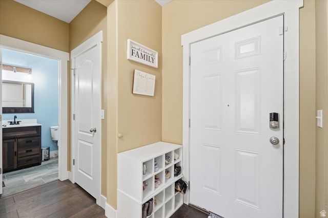 11656 S BLUEROCK AVE, South Jordan, UT 84095
