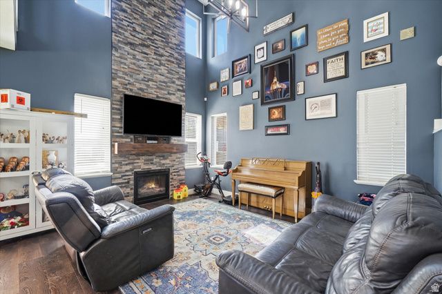 11656 S BLUEROCK AVE, South Jordan, UT 84095