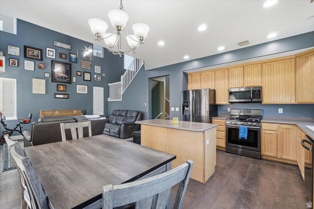11656 S BLUEROCK AVE, South Jordan, UT 84095