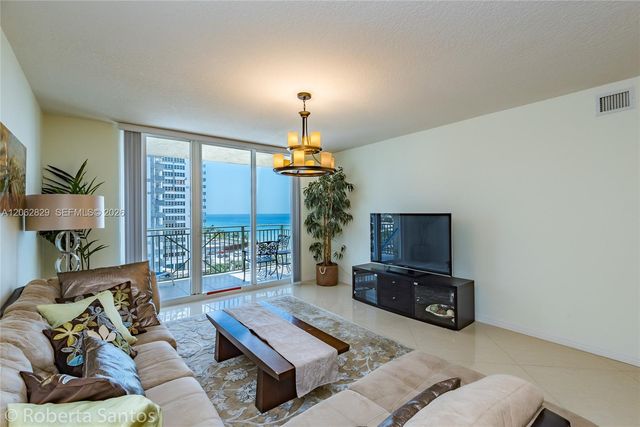 2080 S Ocean Dr 804, Hallandale Beach, FL 33009