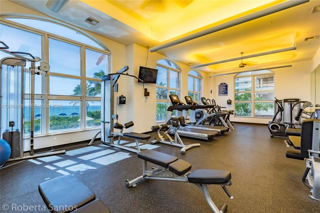 2080 S Ocean Dr 804, Hallandale Beach, FL 33009