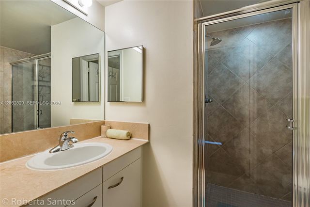 2080 S Ocean Dr 804, Hallandale Beach, FL 33009