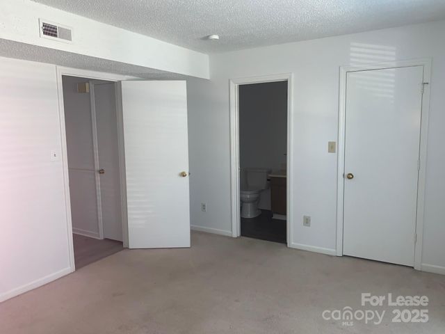 11026 Harrowfield Road, Charlotte, NC 28226