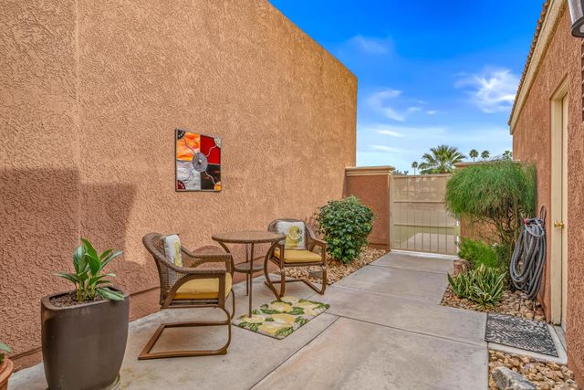 76579 Sheba Way, Palm Desert, CA 92211