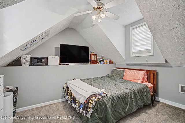 223 N Catherine Street, Lansing, MI 48917