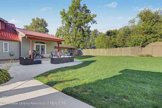 223 N Catherine Street, Lansing, MI 48917