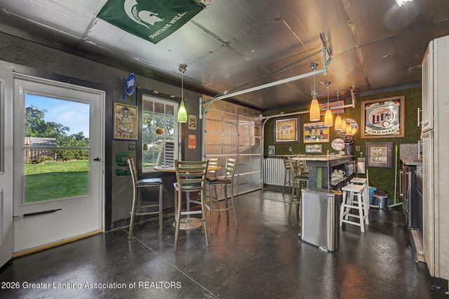 223 N Catherine Street, Lansing, MI 48917