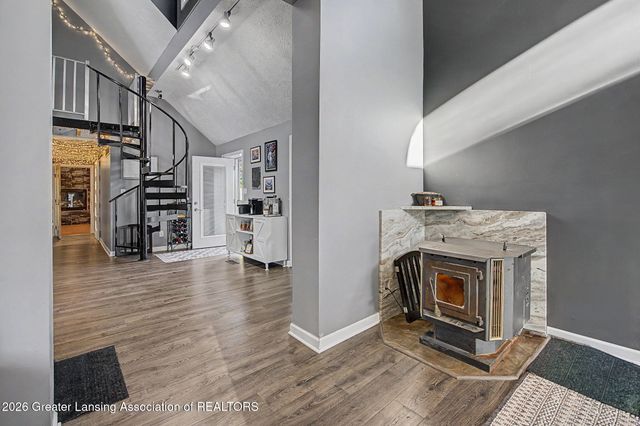 223 N Catherine Street, Lansing, MI 48917