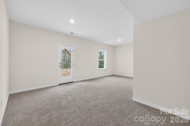175 Creekwalk Lane, Waynesville, NC 28785