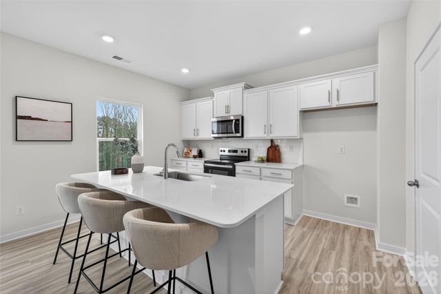 175 Creekwalk Lane, Waynesville, NC 28785