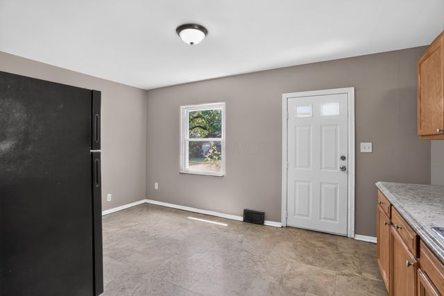 3239 Maize Road, Columbus, OH 43224