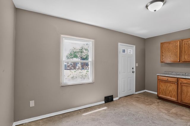 3239 Maize Road, Columbus, OH 43224