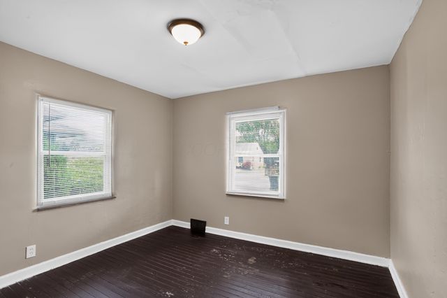3239 Maize Road, Columbus, OH 43224