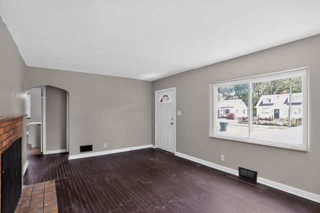 3239 Maize Road, Columbus, OH 43224