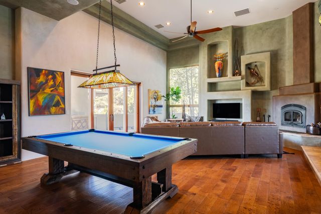 22 Tierra Monte Street NE, Albuquerque, NM 87122