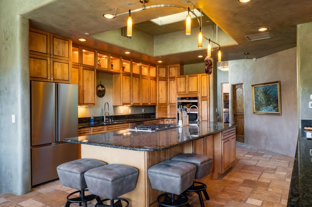 22 Tierra Monte Street NE, Albuquerque, NM 87122