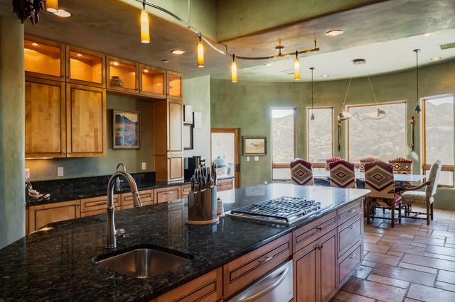 22 Tierra Monte Street NE, Albuquerque, NM 87122