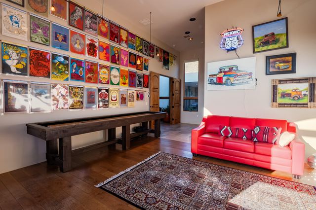 22 Tierra Monte Street NE, Albuquerque, NM 87122