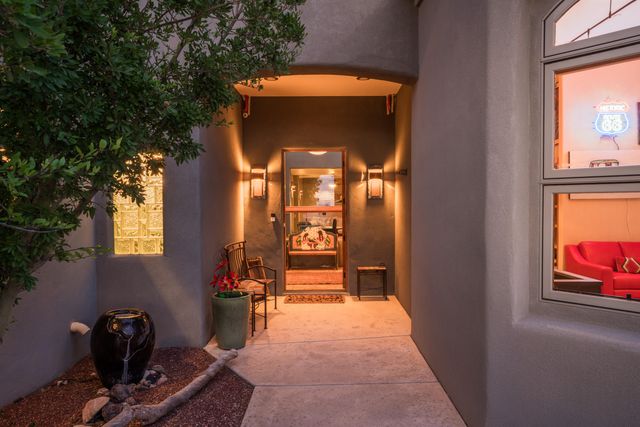 22 Tierra Monte Street NE, Albuquerque, NM 87122