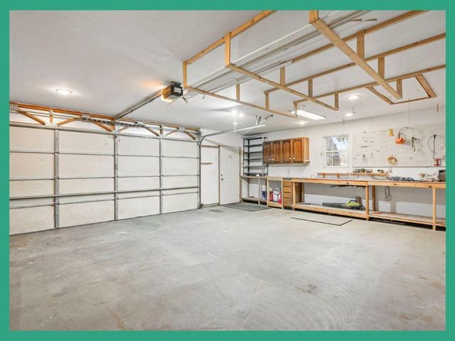 4617 School Road, Madison, WI 53704