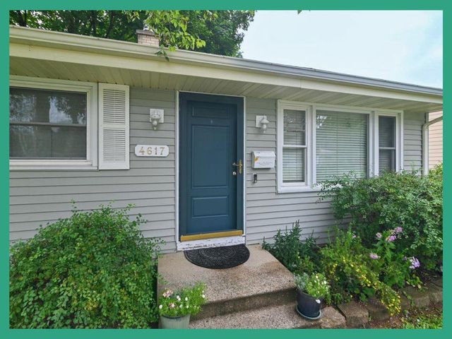 4617 School Road, Madison, WI 53704