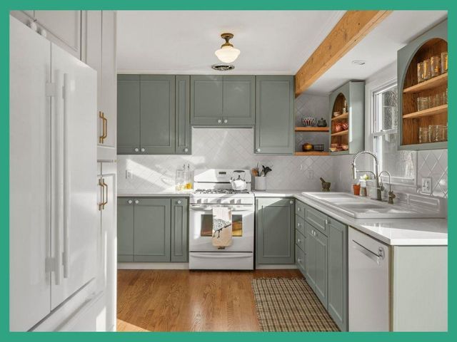 4617 School Road, Madison, WI 53704