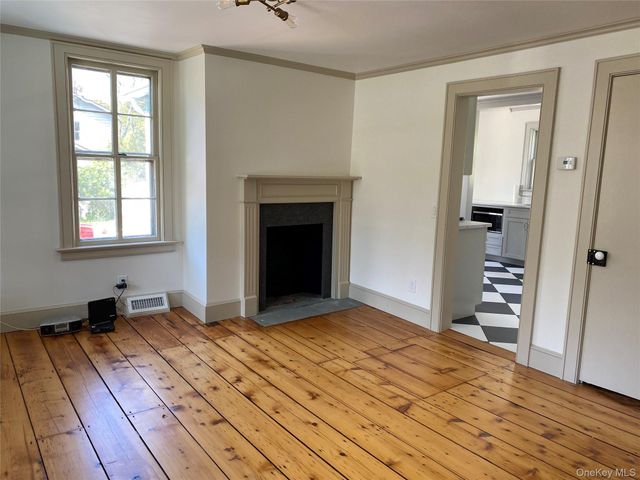 205 Christian Avenue, Stony Brook, NY 11790