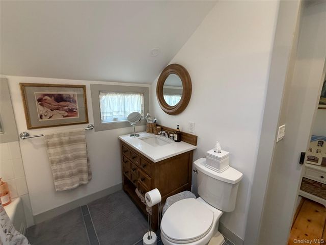 205 Christian Avenue, Stony Brook, NY 11790