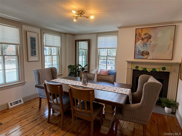 205 Christian Avenue, Stony Brook, NY 11790