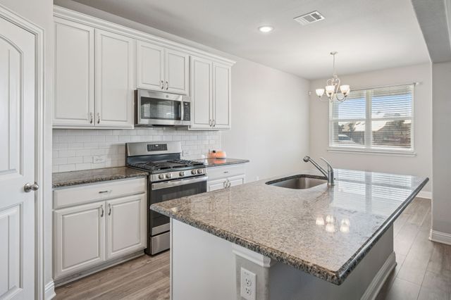 1 Covey Lane, Sanger, TX 76266