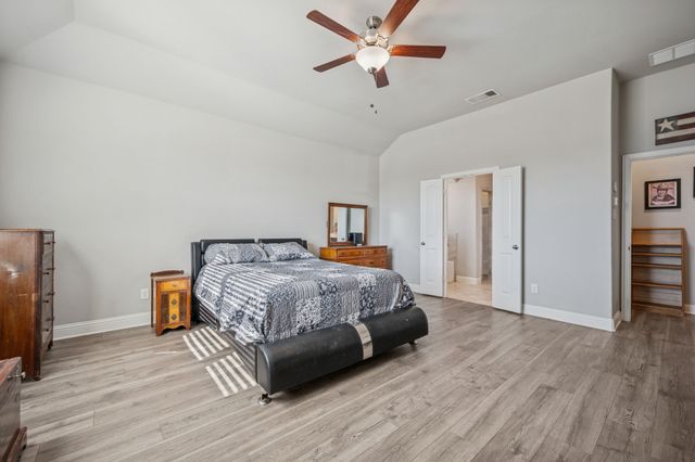 1 Covey Lane, Sanger, TX 76266