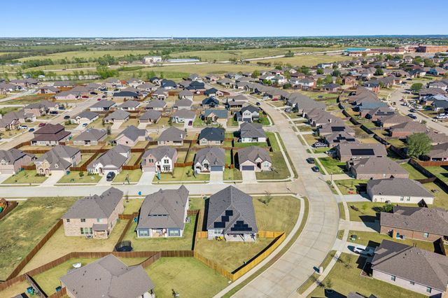 1 Covey Lane, Sanger, TX 76266