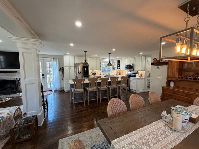 485 Hartford Ave, Uxbridge, MA 01569