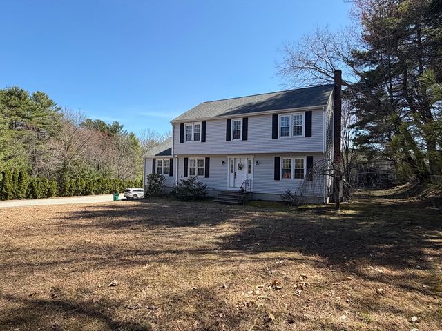 485 Hartford Ave, Uxbridge, MA 01569