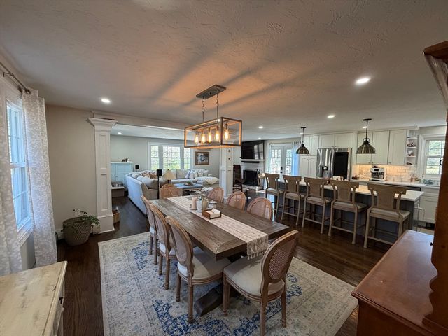 485 Hartford Ave, Uxbridge, MA 01569