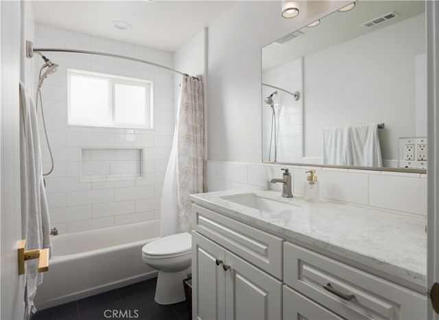 1582 Ponderosa Street, Costa Mesa, CA 92626