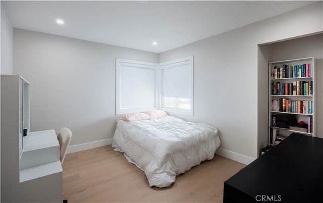 1582 Ponderosa Street, Costa Mesa, CA 92626