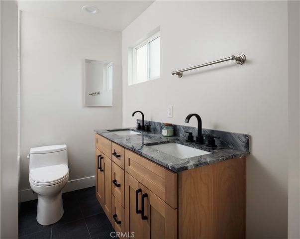 1582 Ponderosa Street, Costa Mesa, CA 92626