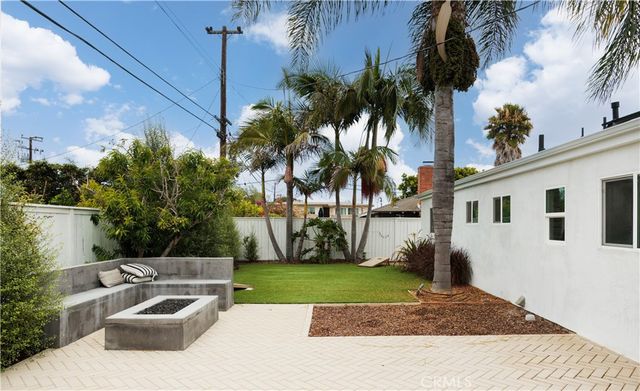 1582 Ponderosa Street, Costa Mesa, CA 92626