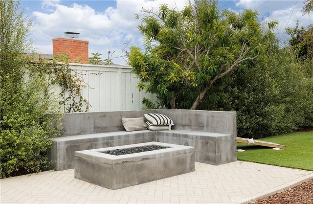 1582 Ponderosa Street, Costa Mesa, CA 92626