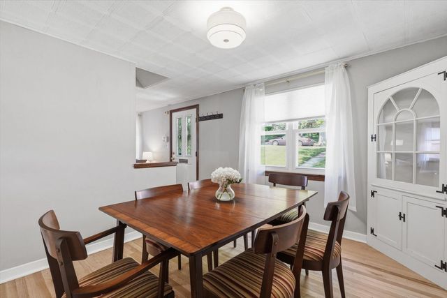 280 Barclay AVENUE, Forest Hills Boro, PA 15221